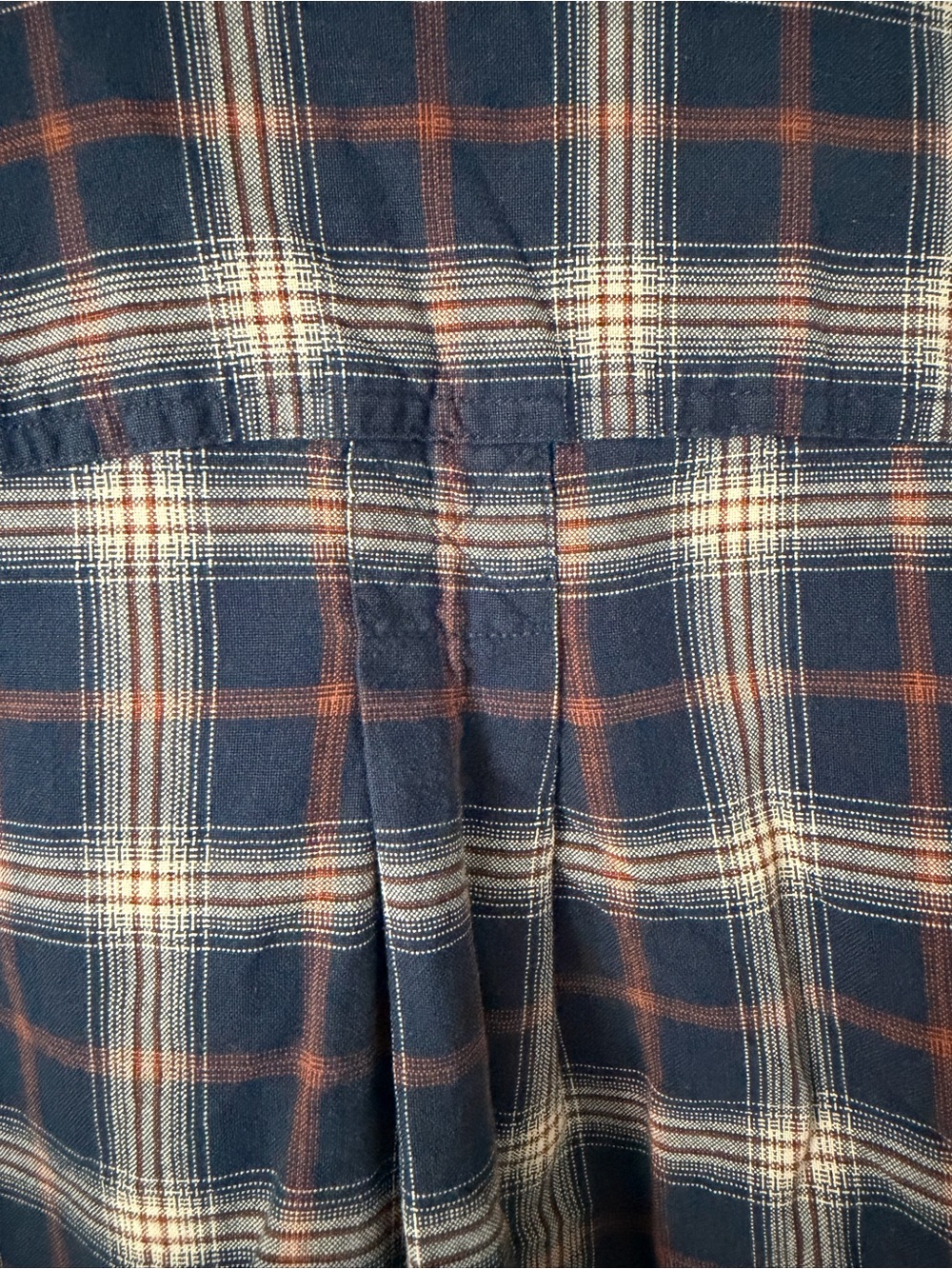 Vintage L.L. Bean Navy and Cream Plaid Heavy cotton Button-Down Shirt - Picture 8 of 10